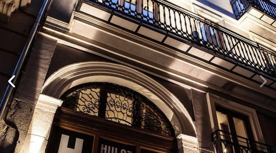 Hulot B&B Valensiya Dış mekan fotoğraf